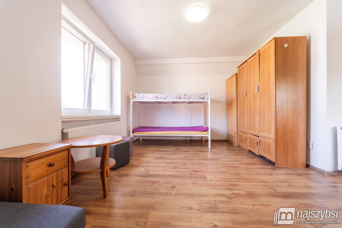 Goleniów- dom z dużym potencjałem na sprzedaż (20)