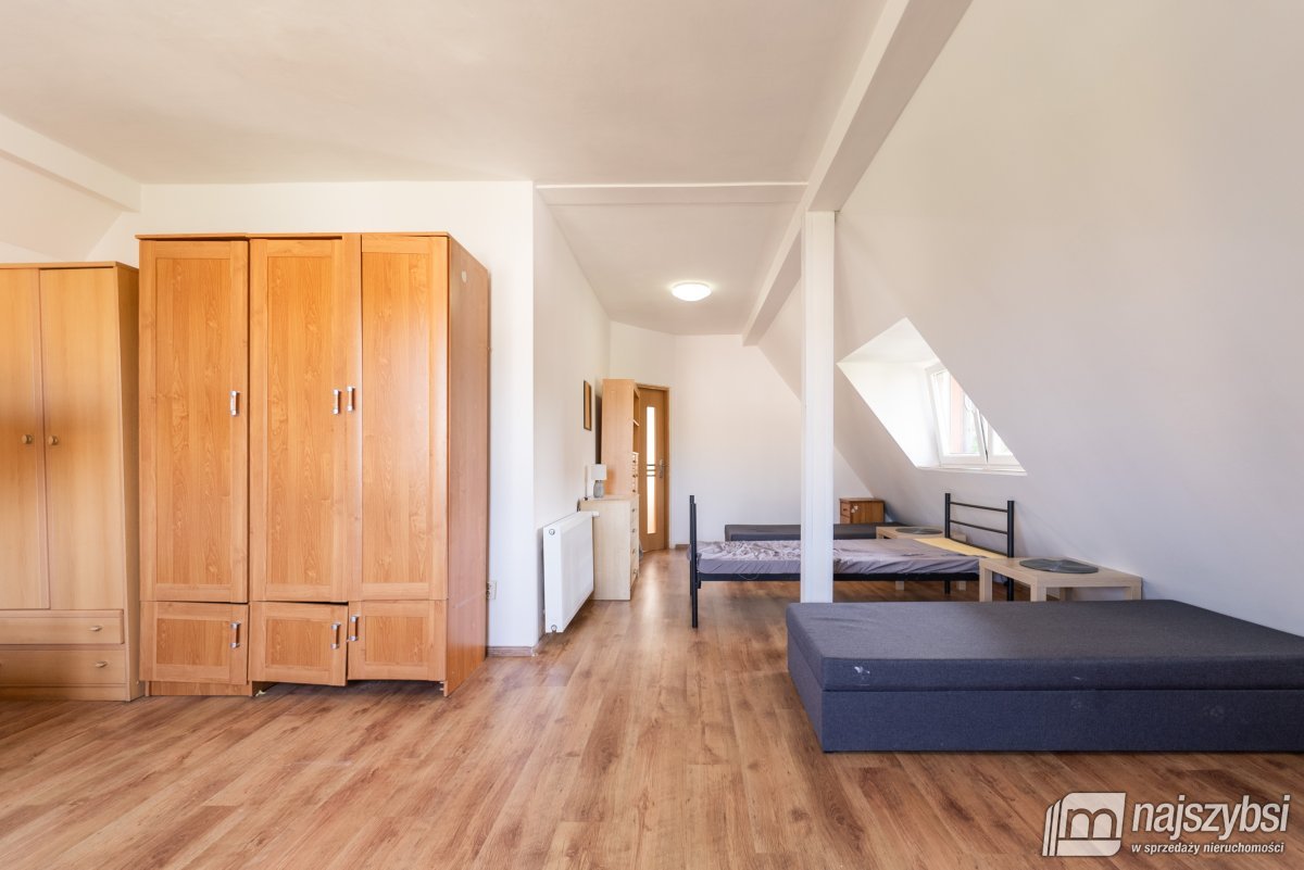 Goleniów- dom z dużym potencjałem na sprzedaż (21)