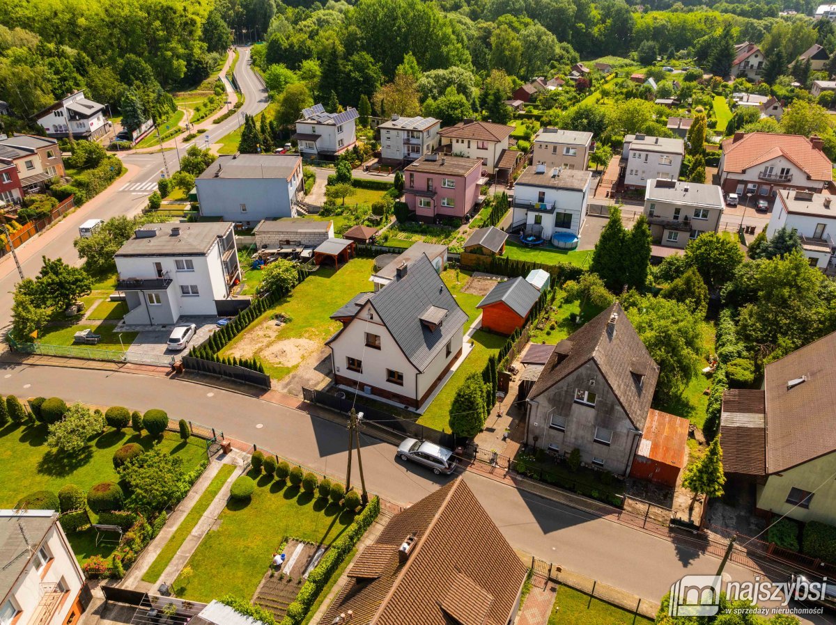 Goleniów- dom z dużym potencjałem na sprzedaż (6)