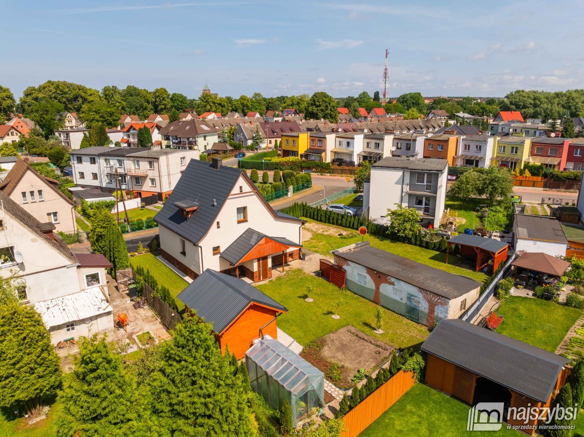 Goleniów- dom z dużym potencjałem na sprzedaż (7)