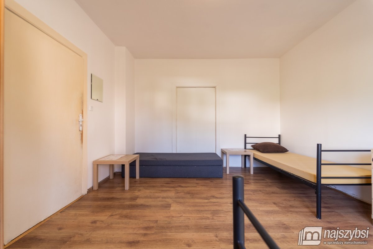 Goleniów- dom z dużym potencjałem na sprzedaż (9)