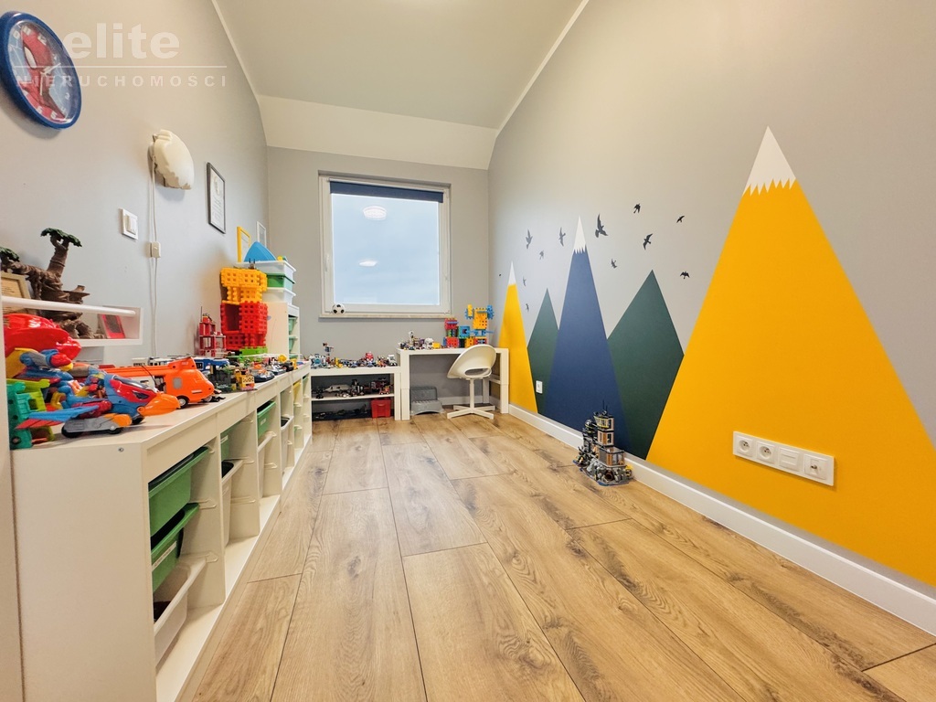 Warzymice 5 pokoi, duża działka garaż pompa ciepła (21)