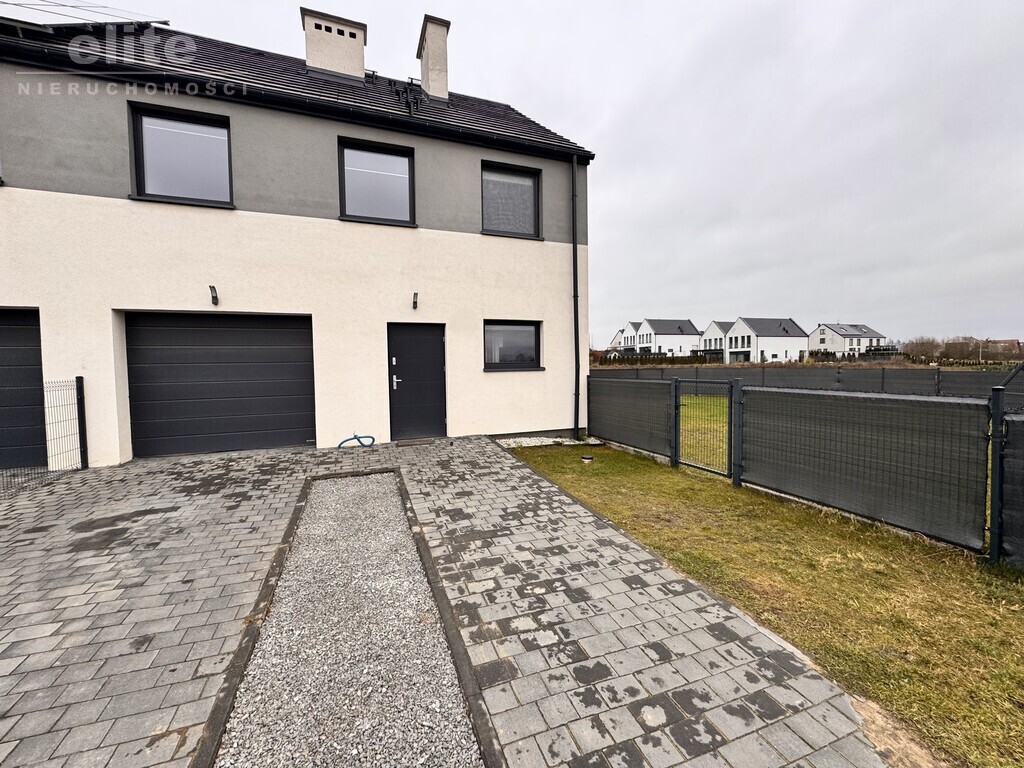 Warzymice 5 pokoi, duża działka garaż pompa ciepła (26)