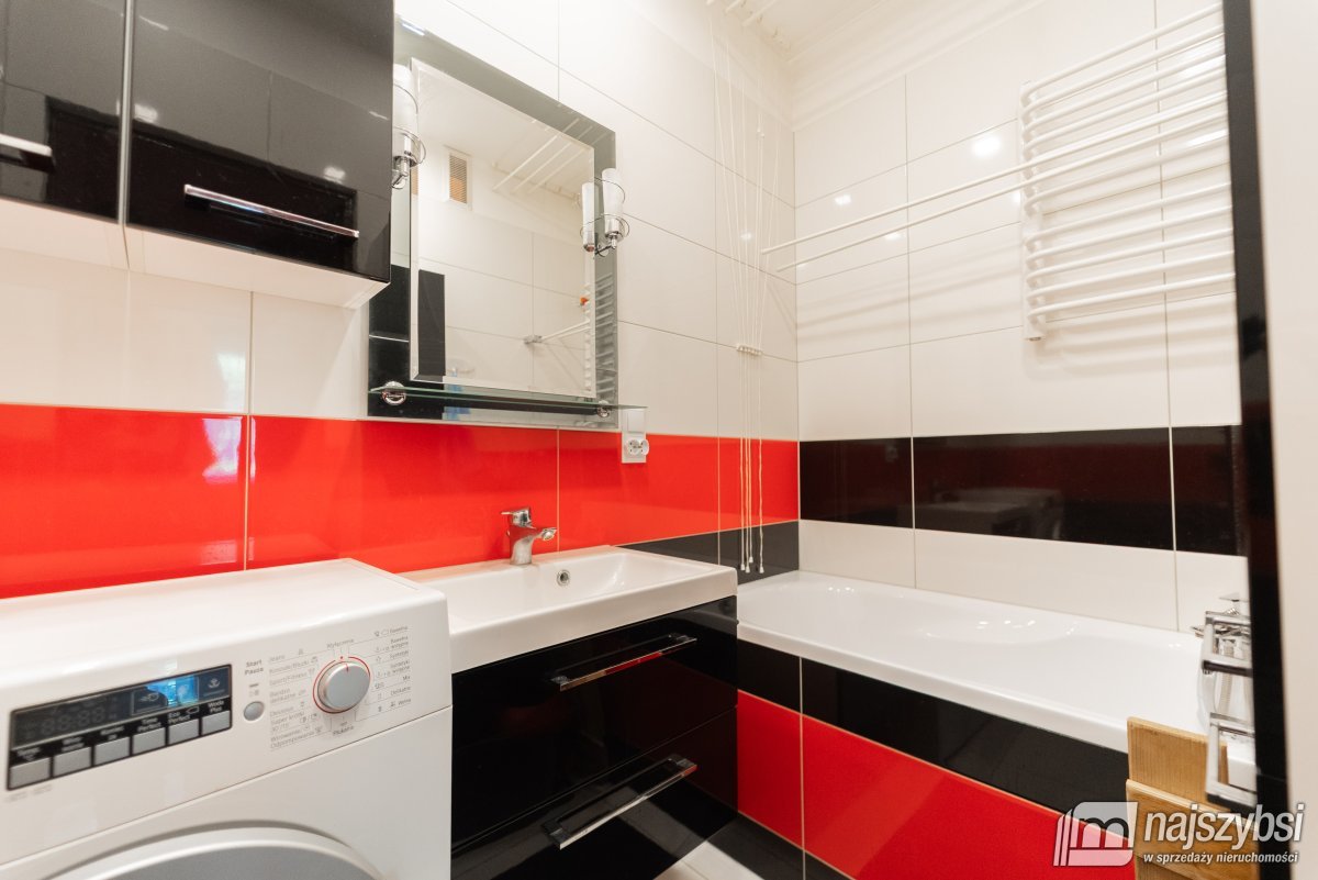 Goleniów - 3 pokoje na pierwszym piętrze (16)