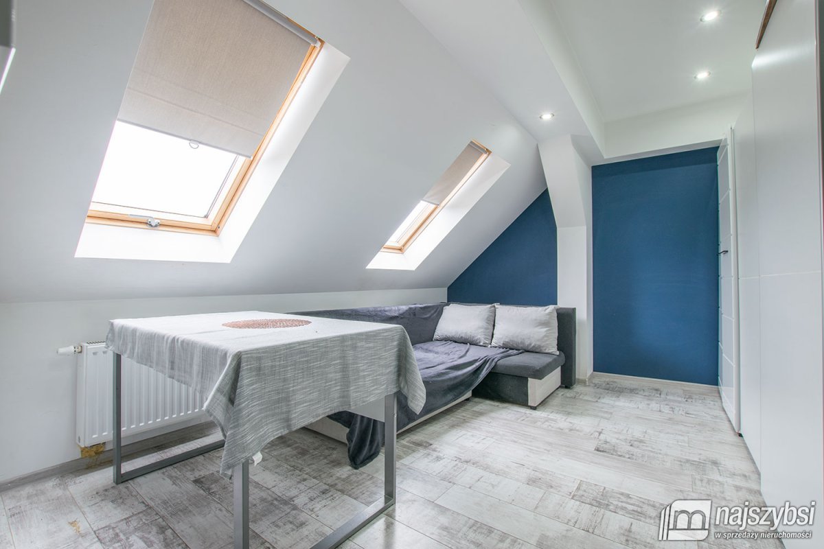 Kliniska Wielkie -  piętro domu, ul. Piastowska (15)