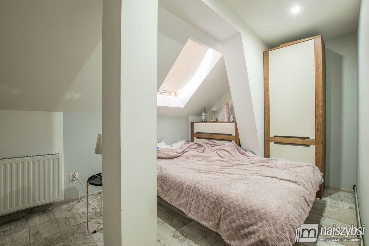 Kliniska Wielkie -  piętro domu, ul. Piastowska (16)