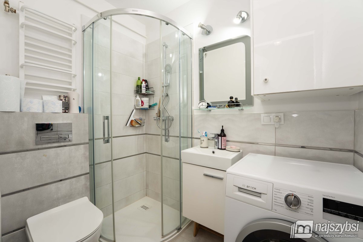 KOŁOBRZEG-MIESZKANIE 3 POKOJOWE Z POM.GOSP CENTRUM (11)