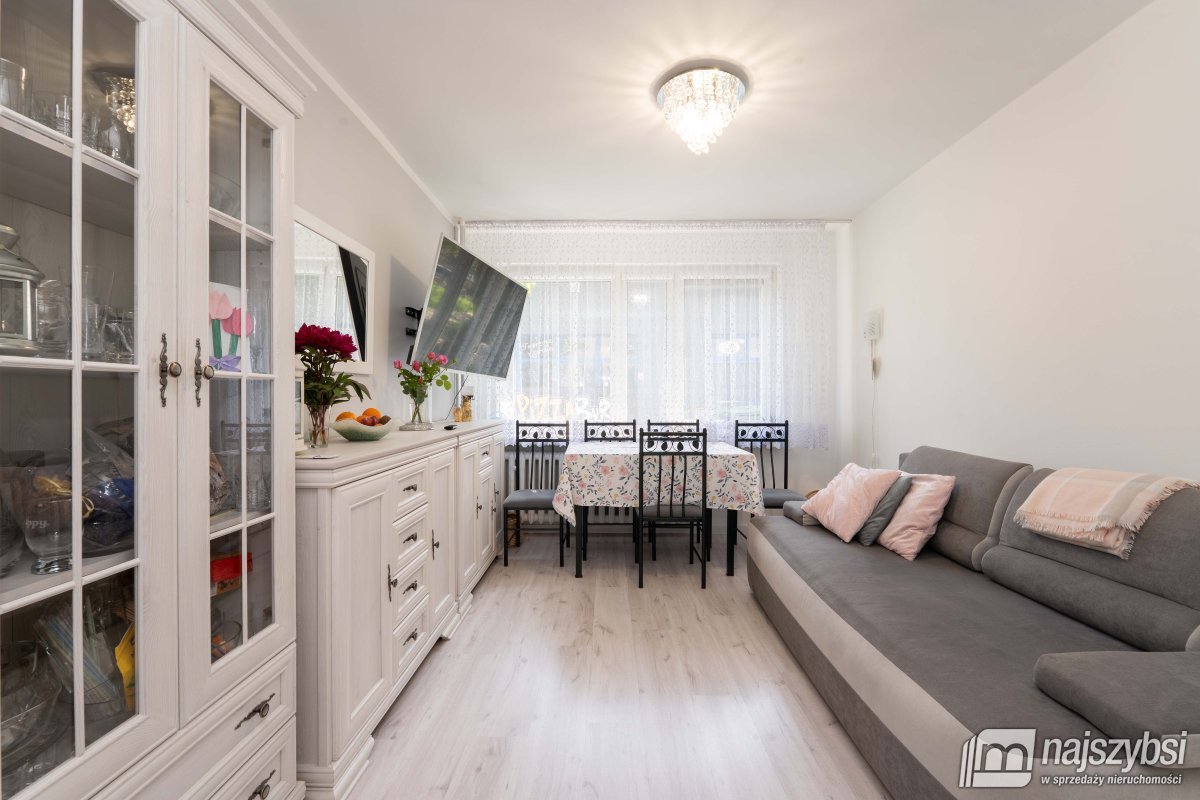 KOŁOBRZEG-MIESZKANIE 3 POKOJOWE Z POM.GOSP CENTRUM (2)