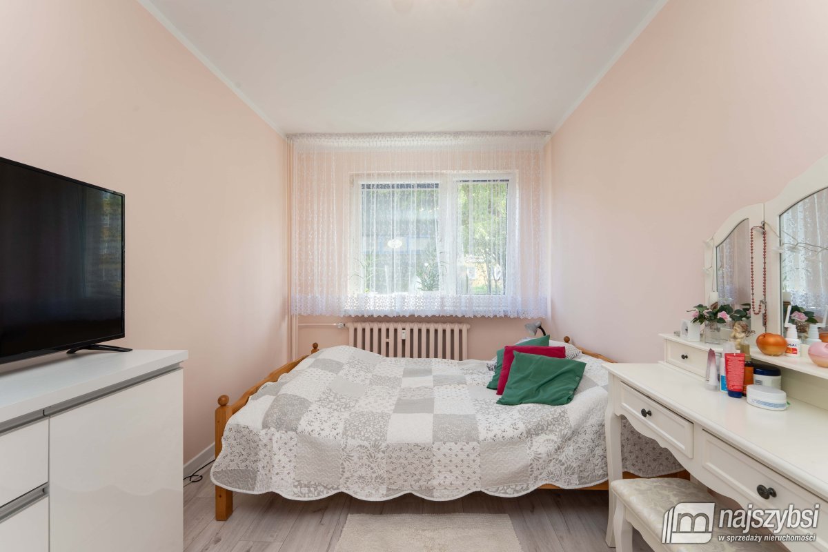 KOŁOBRZEG-MIESZKANIE 3 POKOJOWE Z POM.GOSP CENTRUM (6)