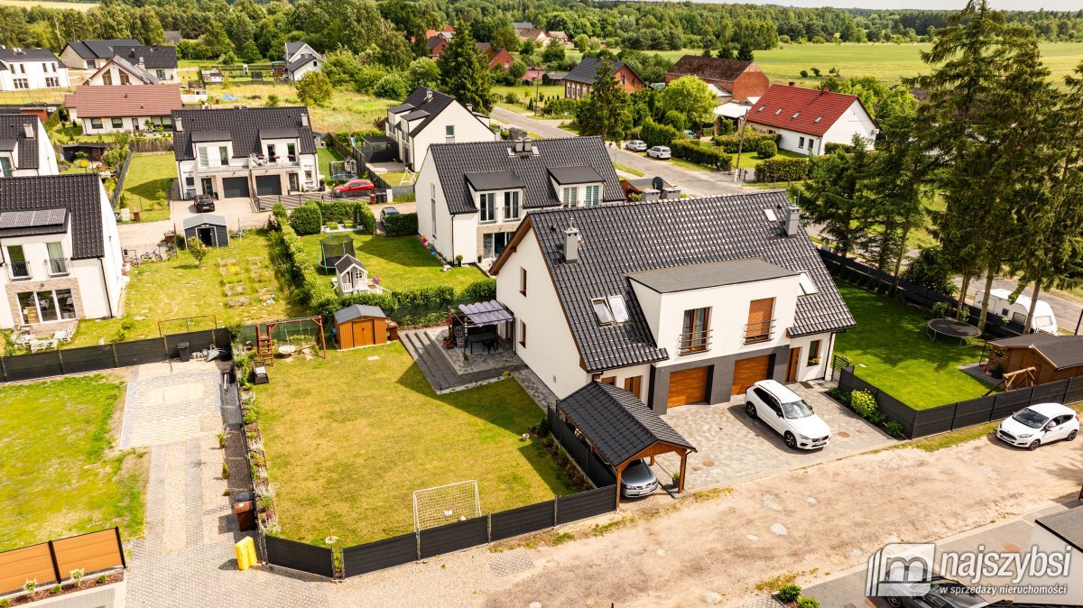 Białuń/Goleniów - bliźniak 126m2 z garażem - REZER (24)