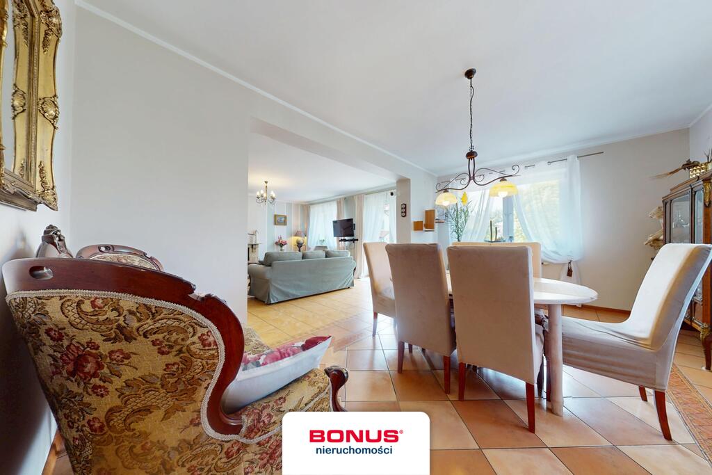 Pensjonat + Apartament + działka | Centrum Rewala (25)