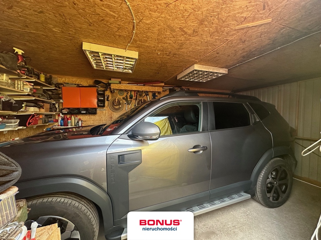 Mieszkanie z poddaszem, ogródkiem oraz garażem (21)