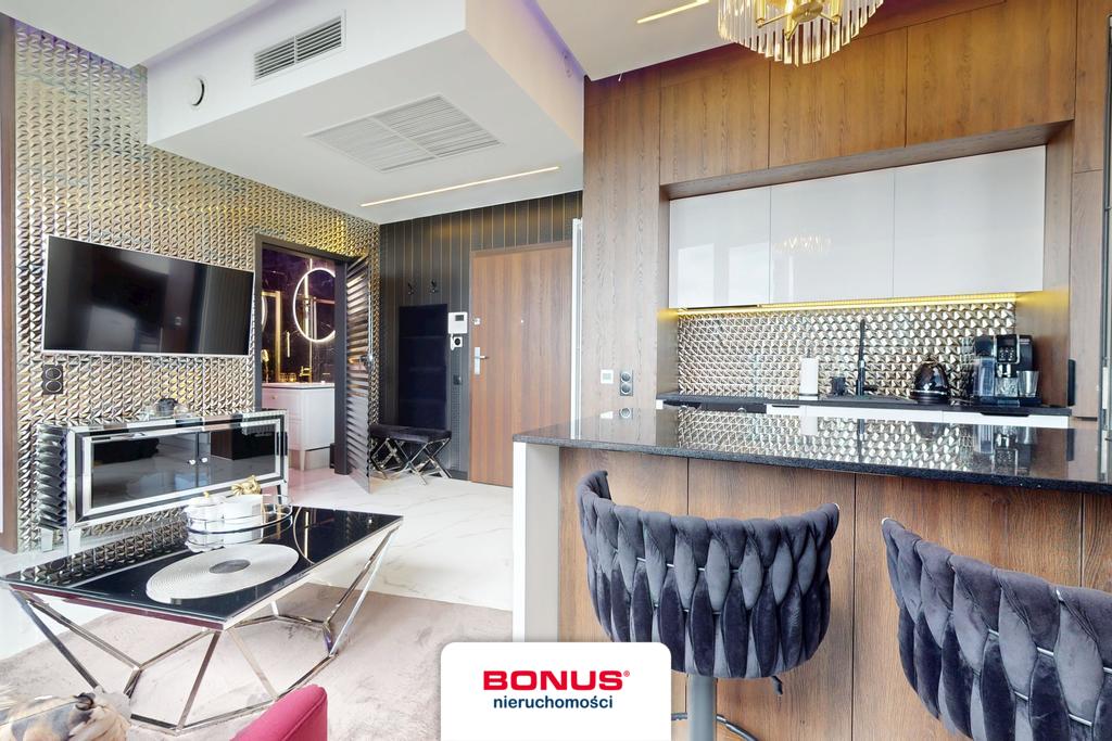 Hanza Tower, 2 pokoje z balkonem na 7 p (4)