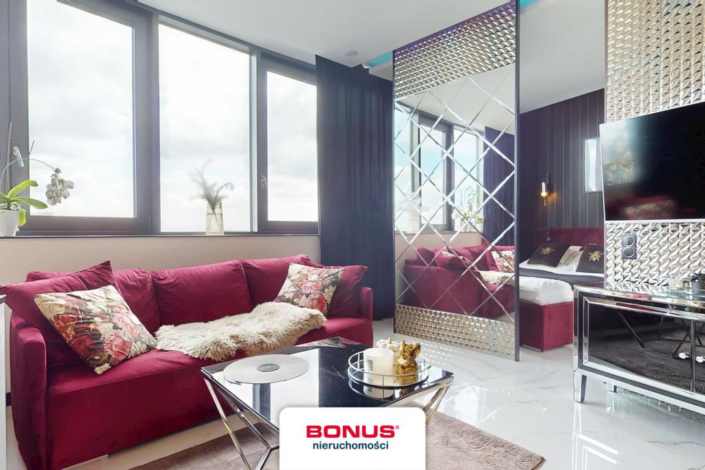 Hanza Tower, 2 pokoje z balkonem na 7 p (7)