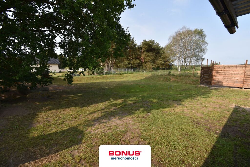 Działka z domem w zacisznym miejcu (4)