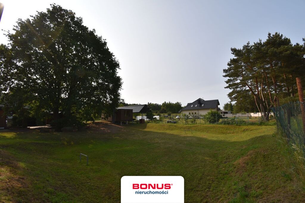 Działka z domem w zacisznym miejcu (11)