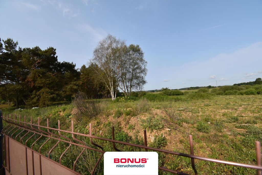 Działka z domem w zacisznym miejcu (15)