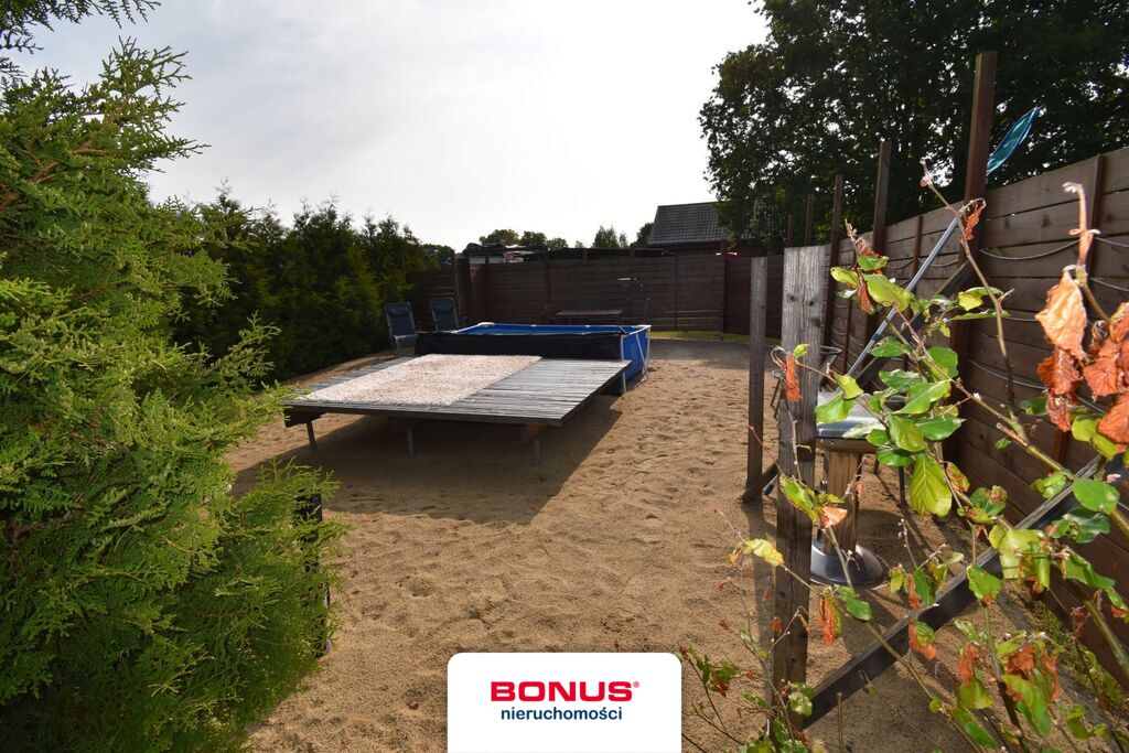 Działka z domem w zacisznym miejcu (17)