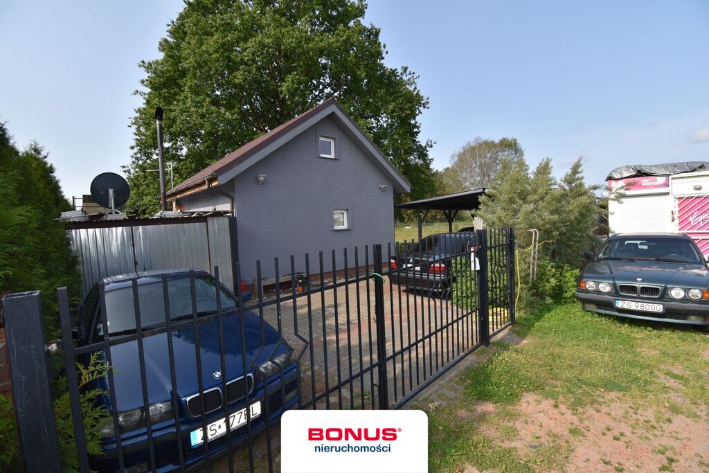 Działka z domem w zacisznym miejcu (2)