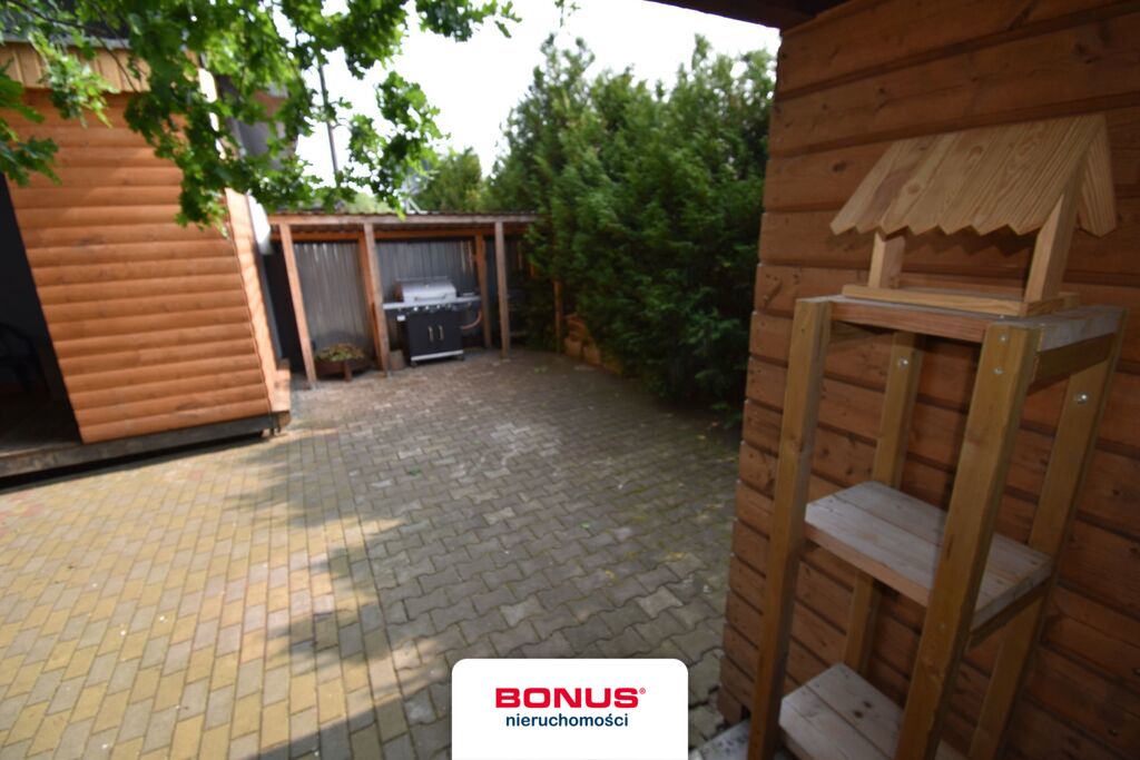 Działka z domem w zacisznym miejcu (22)