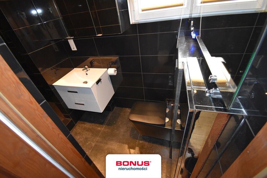 Działka z domem w zacisznym miejcu (24)