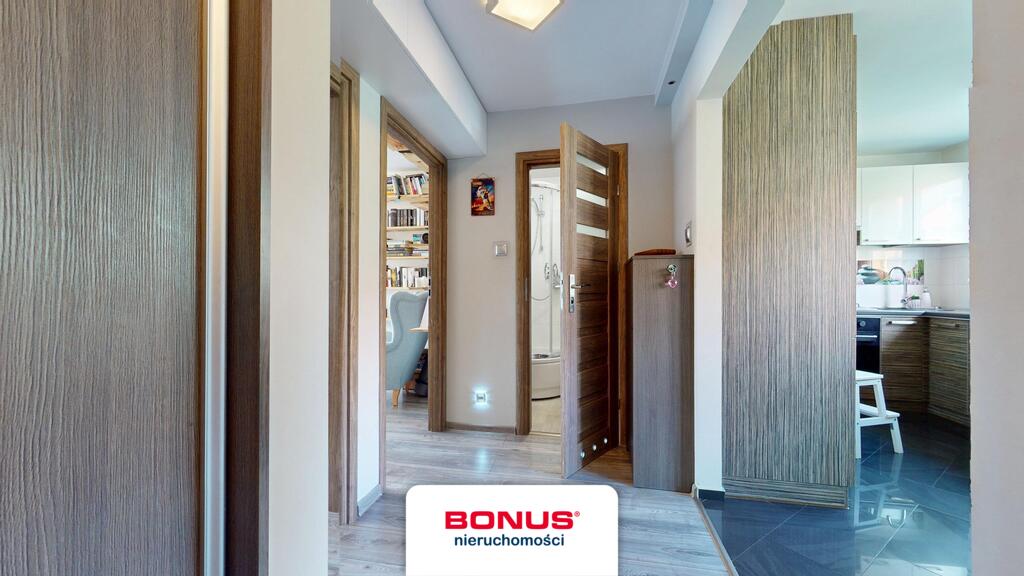 Rozkładowe mieszkanie w Śródmieściu (8)