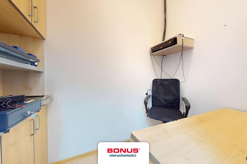 Lokal użytkowy przy placu Zgody (23)