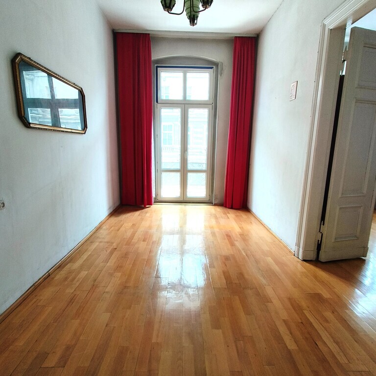 Duże mieszkanie w kamienicy na sprzedaż, 105,85 m2 (6)