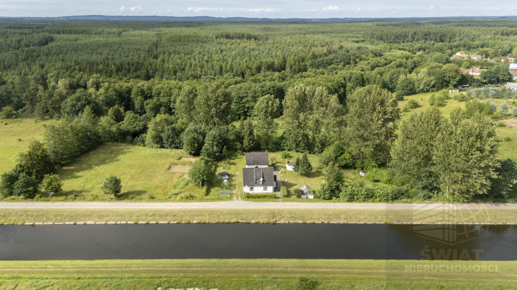 Dom wolnostojący Rosnowo z garażem las (4)