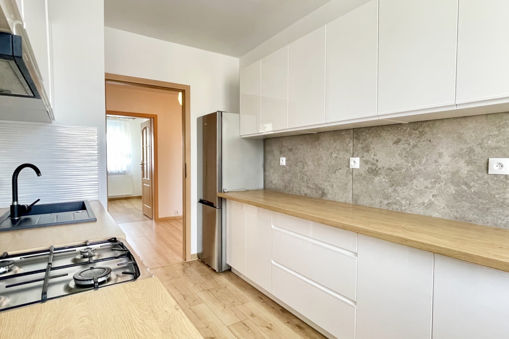 Mieszkanie 4 pokojowe na Osiedlu Ogrody (4)