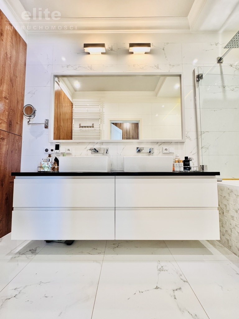 Barbakan 3 pok z miej. post, komórką, balkon winda (15)