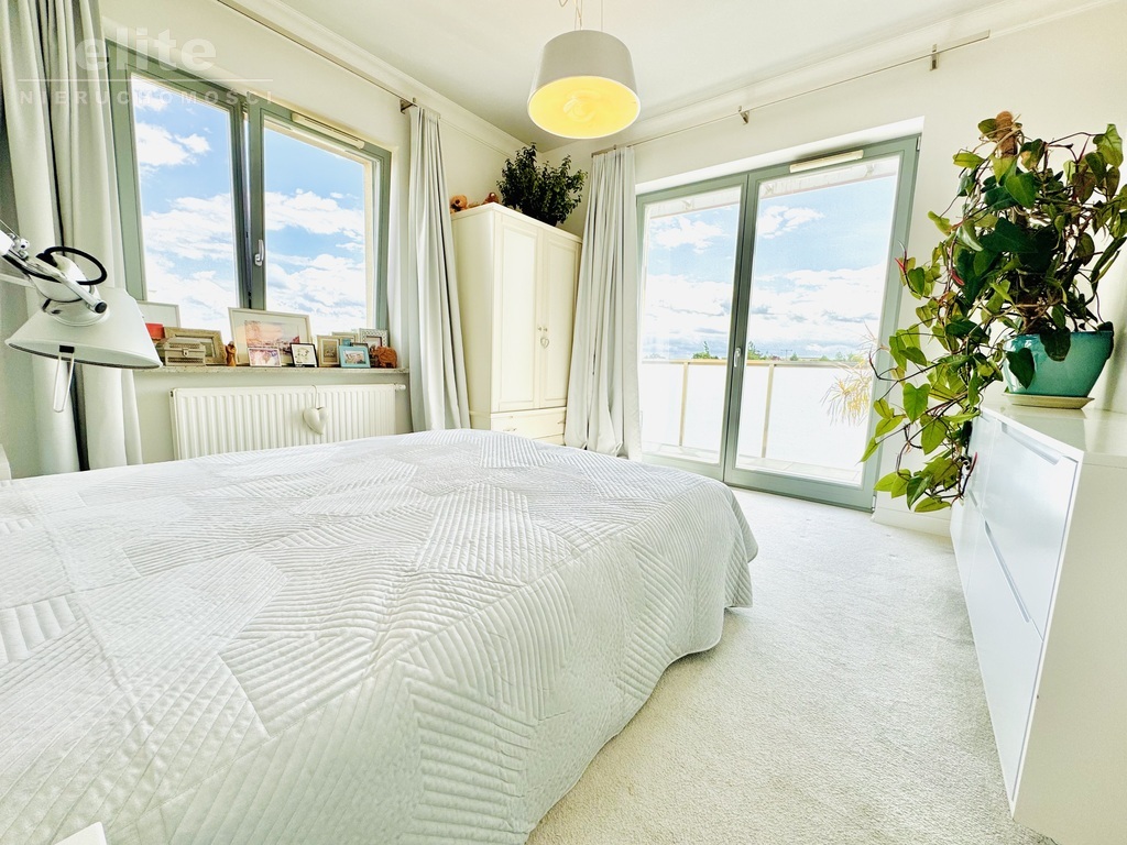 Barbakan 3 pok z miej. post, komórką, balkon winda (10)