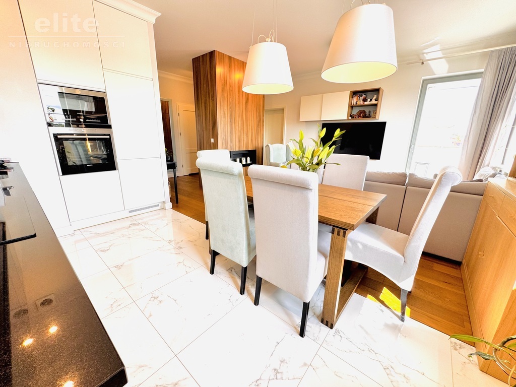 Barbakan 3 pok z miej. post, komórką, balkon winda (6)