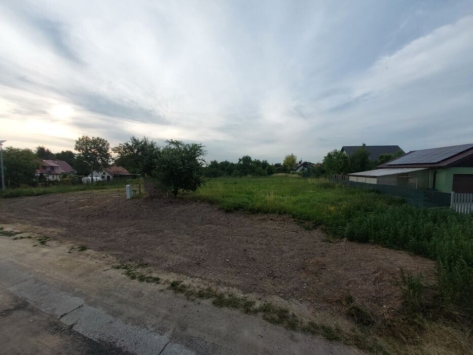 Działka z WZ w Dobrej - pełne uzbrojenie! (2)