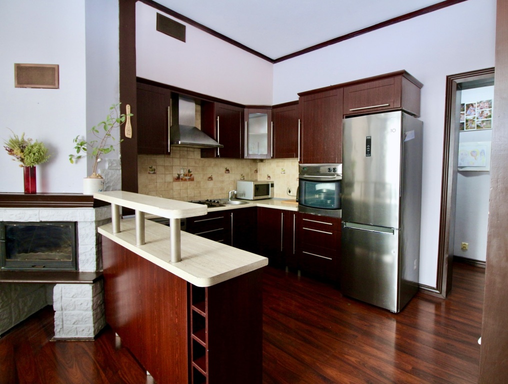 Przestronne 2 pokoje w centrum miasta (3)