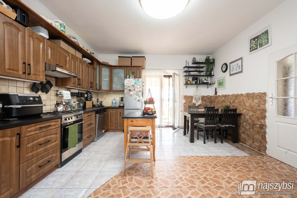 Gąbin-połowa bliźniaka otoczona naturą (12)