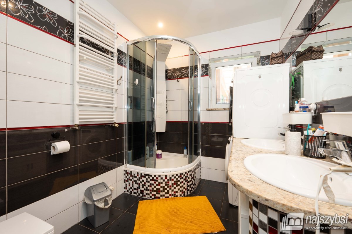 Gąbin-połowa bliźniaka otoczona naturą (17)