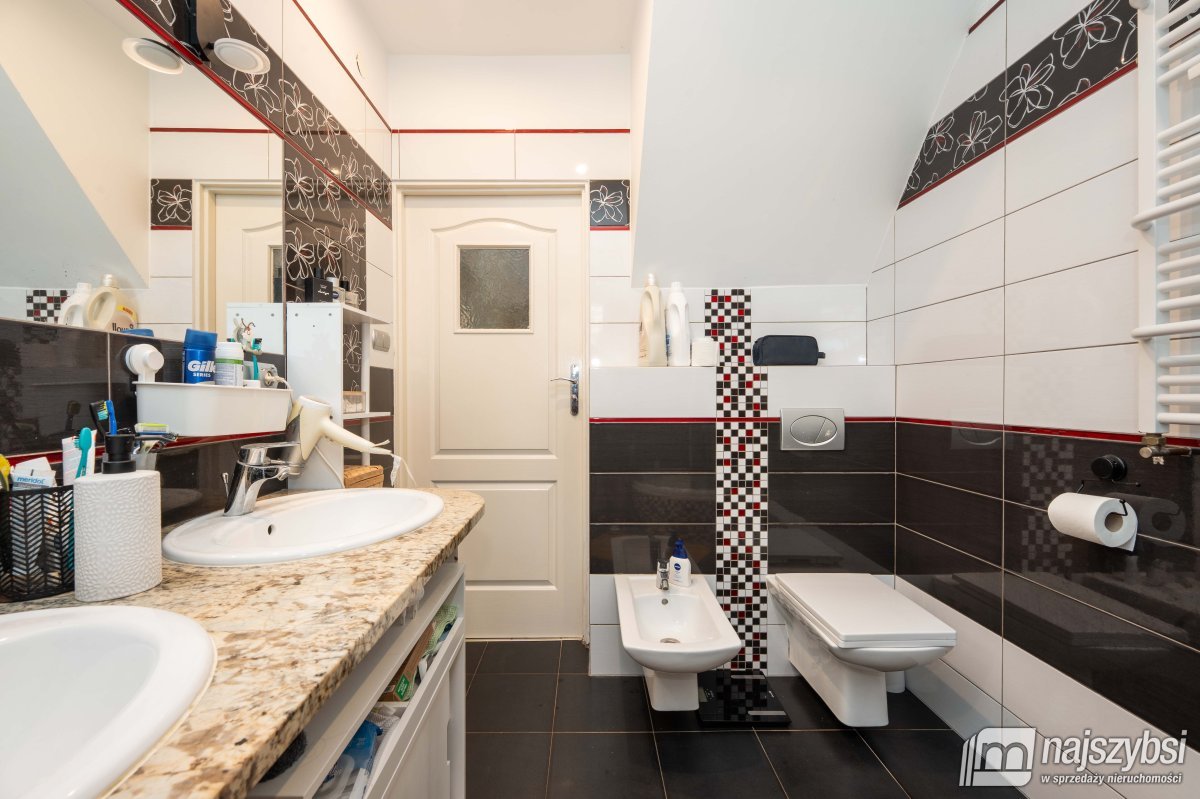 Gąbin-połowa bliźniaka otoczona naturą (18)