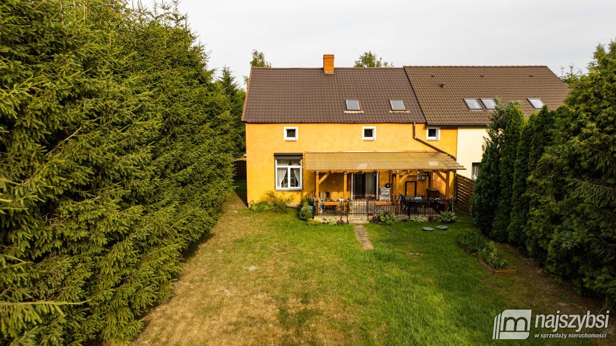 Gąbin-połowa bliźniaka otoczona naturą (3)