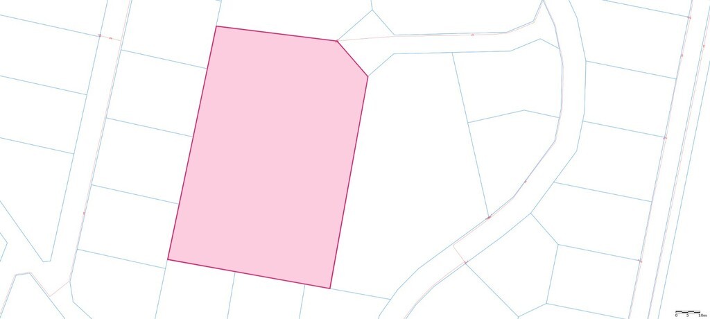 Piękna działka z dojściem do Jeziora Lubie. (10)