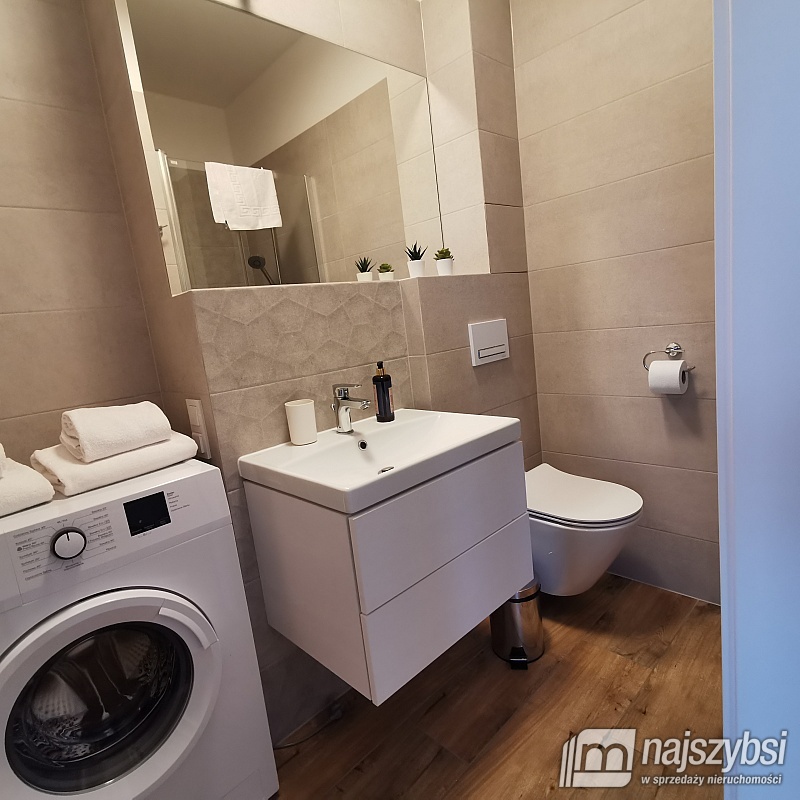 Apartament w Kołobrzegu z antresolą 26 m2 (9)