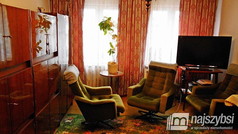 Duże mieszkanie - doskonała lokalizacja (1)