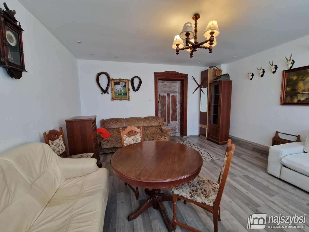 Bezczynszowe, duże 120 m2 mieszkanie w Pyrzycach (2)