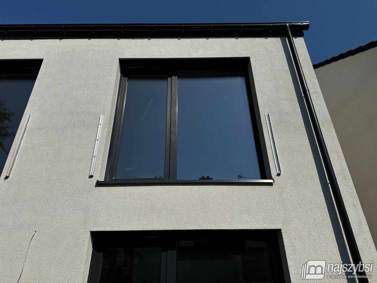 Świetne dwupoziomowe mieszkanie w Osowie. (22)