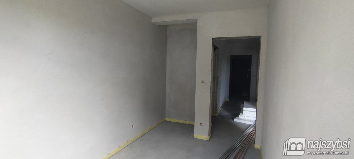 Świetne dwupoziomowe mieszkanie w Osowie. (4)