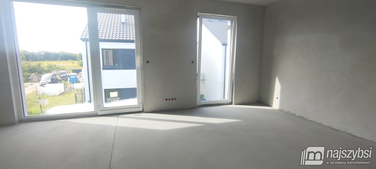 Świetne dwupoziomowe mieszkanie w Osowie. (5)