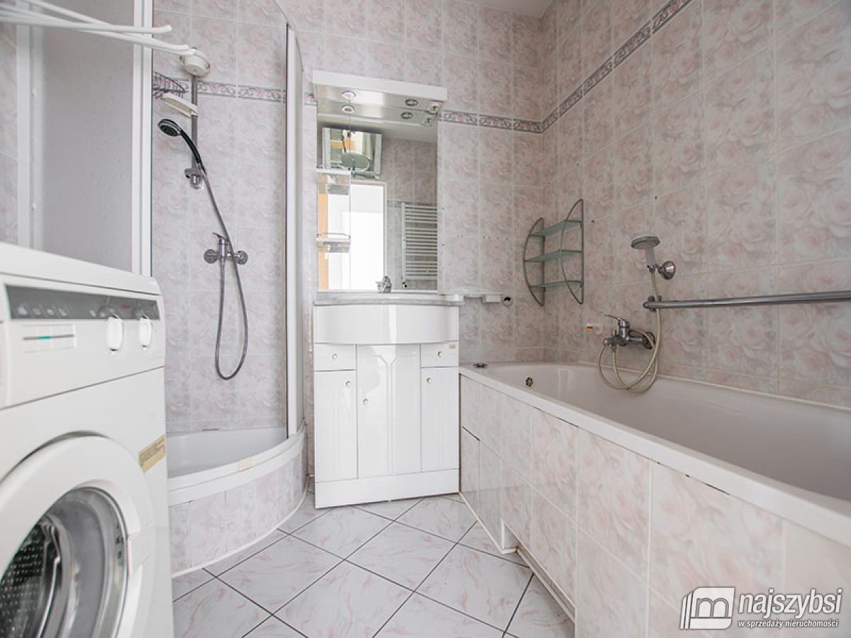 KOŁOBRZEG - przestronne mieszkanie starówka (77m2) (12)