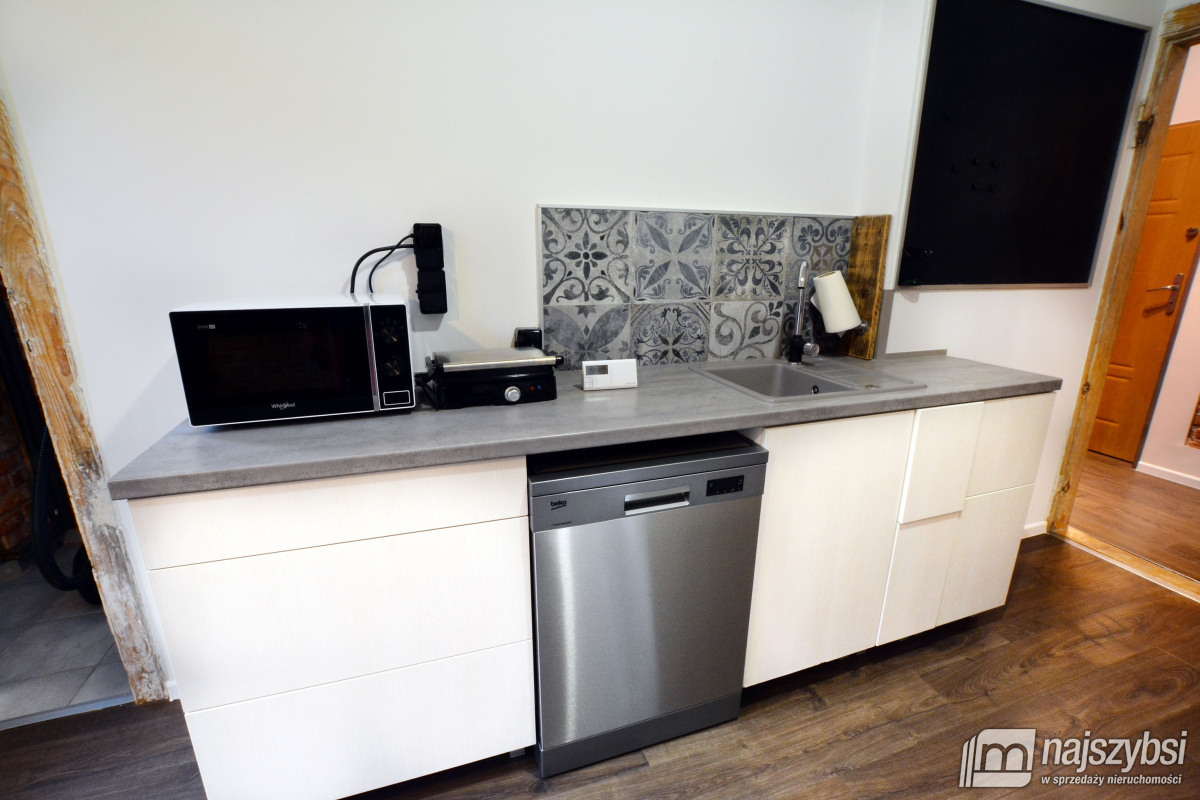 KOŁOBRZEG - PIĘKNE I STYLOWE MIESZKANIE  (8)