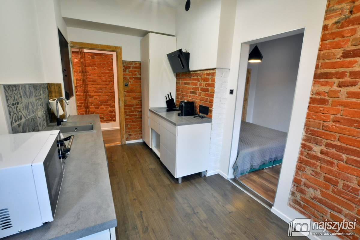 KOŁOBRZEG - PIĘKNE I STYLOWE MIESZKANIE  (9)