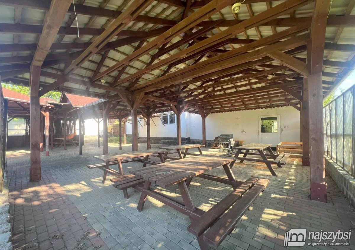 Gryfice okolica - gospodarstwo ze stajnią i 4ha (12)